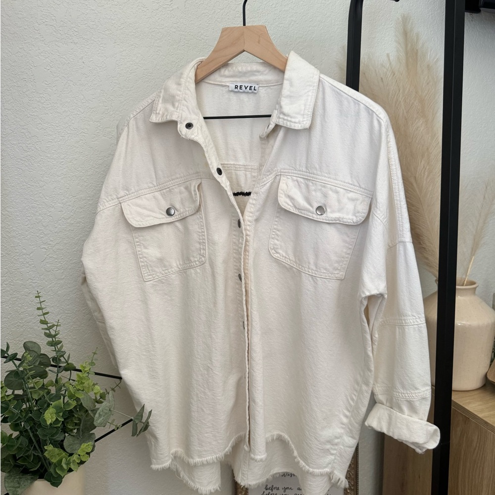 Revel Off-White Button-Up Shirt with Pockets